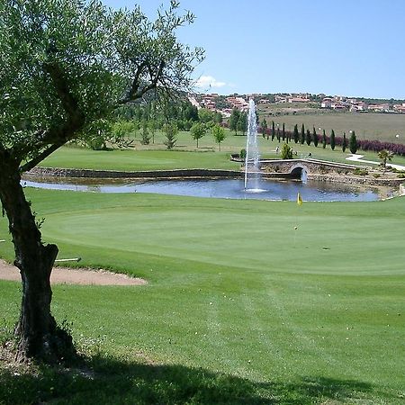 Bluecity Caceres Golf Facilidades foto