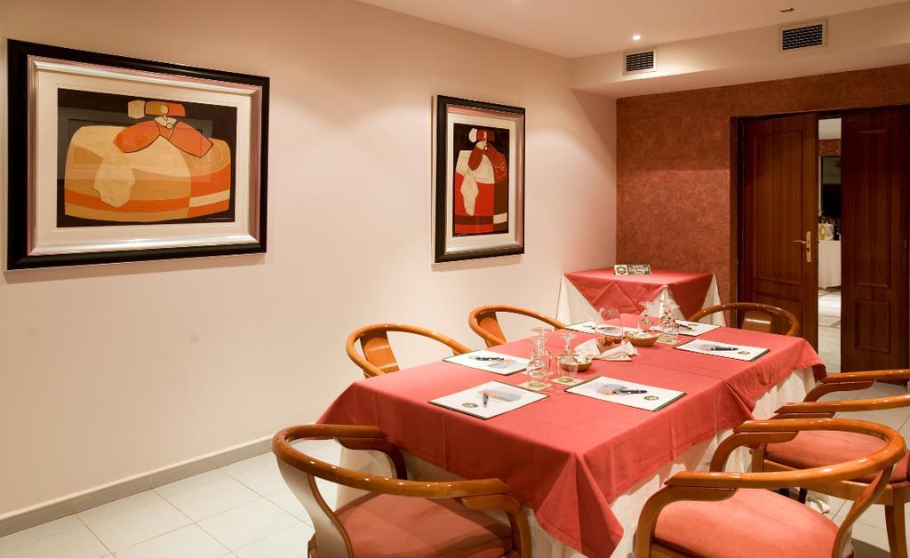 Bluecity Caceres Golf Exterior foto