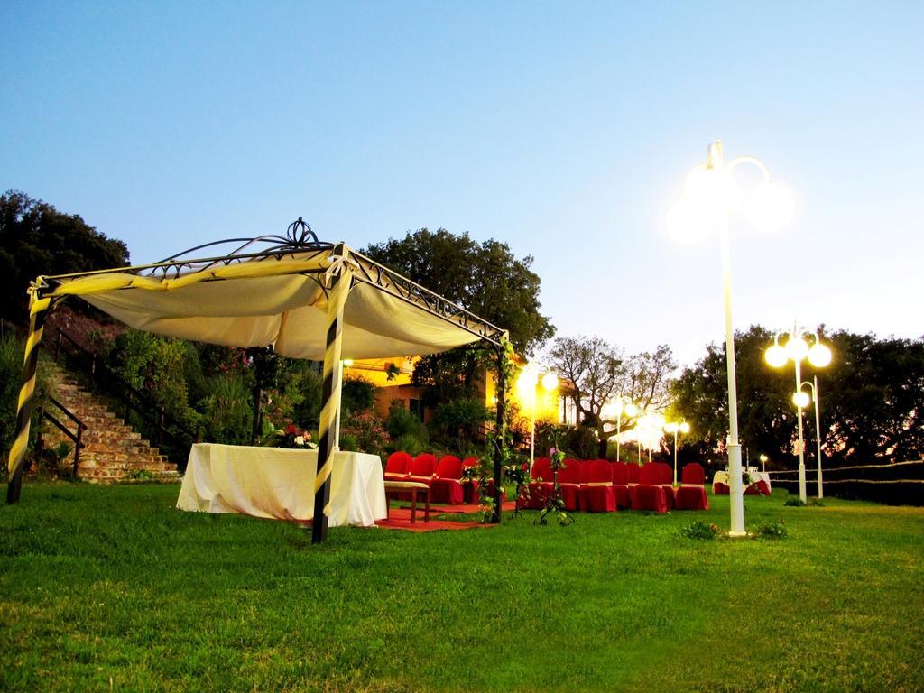 Bluecity Caceres Golf Exterior foto
