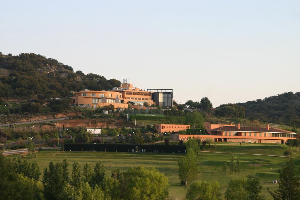 Bluecity Caceres Golf Exterior foto