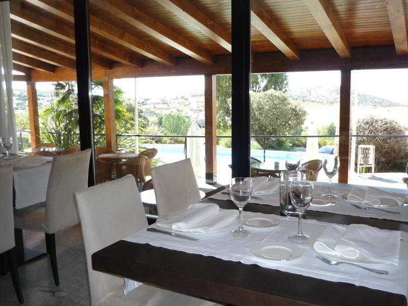 Bluecity Caceres Golf Restaurante foto