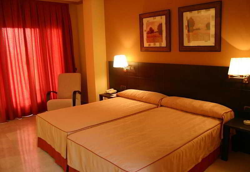 Bluecity Caceres Golf Habitación foto